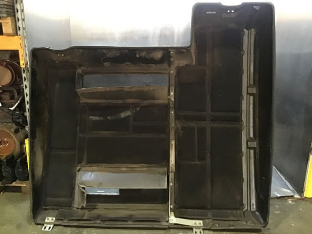 Liebherr Engine Hood - هود: صور 5 Liebherr Engine Hood - هود: صور 5