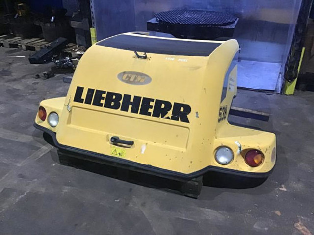 Liebherr Engine Hood - هود: صور 1 Liebherr Engine Hood - هود: صور 1
