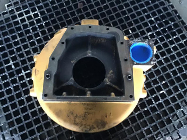 Liebherr Flywheel Housing SAE2 - دولاب الموازنة: صور 2 Liebherr Flywheel Housing SAE2 - دولاب الموازنة: صور 2