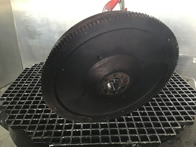 Liebherr Flywheel SAE2 - دولاب الموازنة: صور 2 Liebherr Flywheel SAE2 - دولاب الموازنة: صور 2