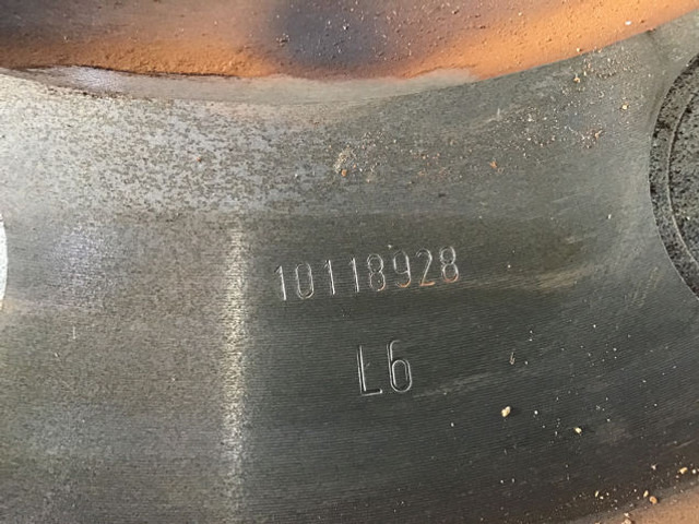 Liebherr Flywheel - دولاب الموازنة: صور 3 Liebherr Flywheel - دولاب الموازنة: صور 3