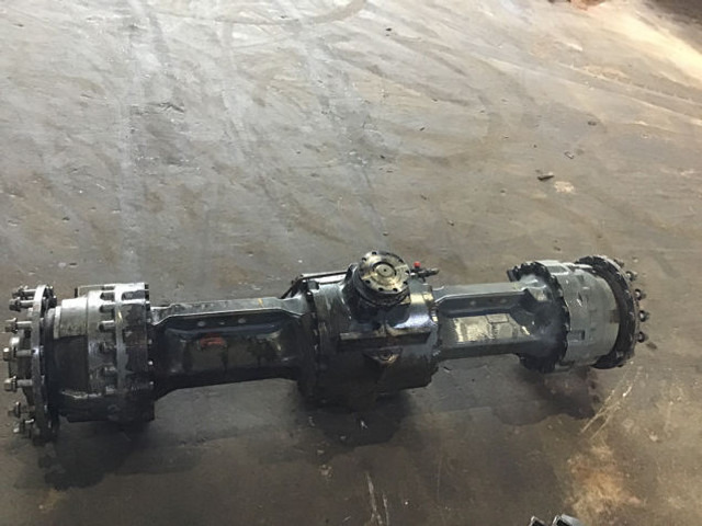 Liebherr Frontaxle - المحور و قطع الغيار: صور 1 Liebherr Frontaxle - المحور و قطع الغيار: صور 1