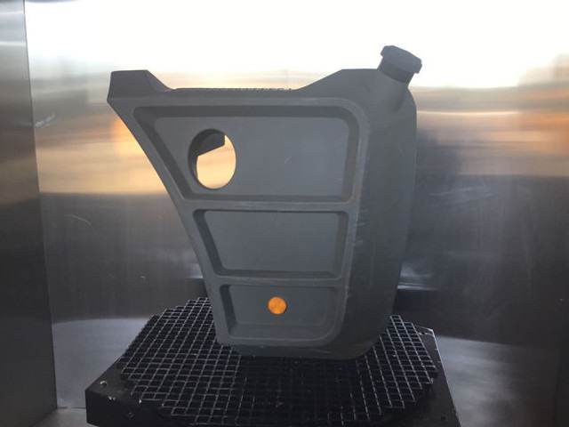 Liebherr Fuel Tank - خزان وقود: صور 2 Liebherr Fuel Tank - خزان وقود: صور 2