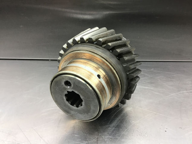 Liebherr Gear Wheel - المحرك و قطع الغيار: صور 4 Liebherr Gear Wheel - المحرك و قطع الغيار: صور 4