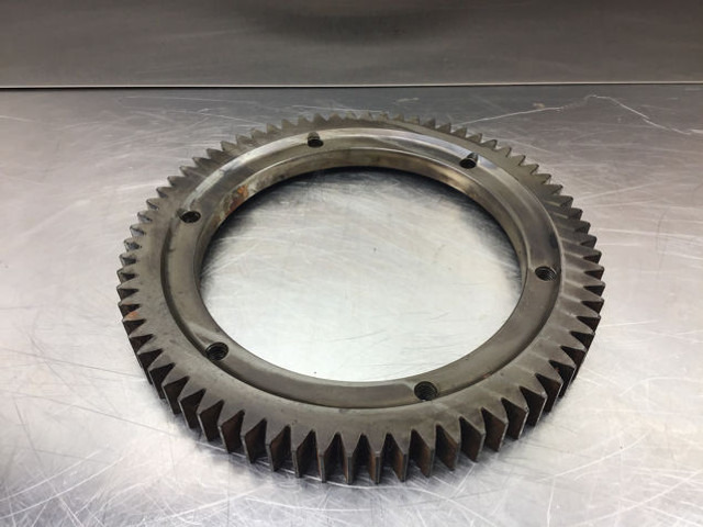 Liebherr Gear Wheel - المحرك و قطع الغيار: صور 4 Liebherr Gear Wheel - المحرك و قطع الغيار: صور 4