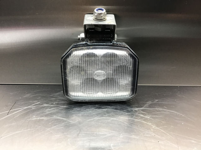 Liebherr Head Light - كشافات: صور 1 Liebherr Head Light - كشافات: صور 1
