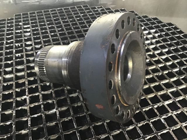 Liebherr Hub Carrier - محاور: صور 1 Liebherr Hub Carrier - محاور: صور 1