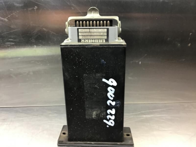 Liebherr Maxiumum Load Relay - كتلة التحكم: صور 2 Liebherr Maxiumum Load Relay - كتلة التحكم: صور 2