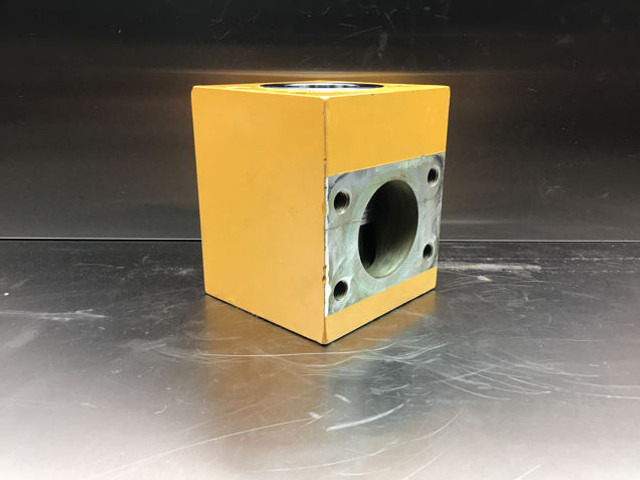 Liebherr Non-Return Valve - صمام: صور 1 Liebherr Non-Return Valve - صمام: صور 1