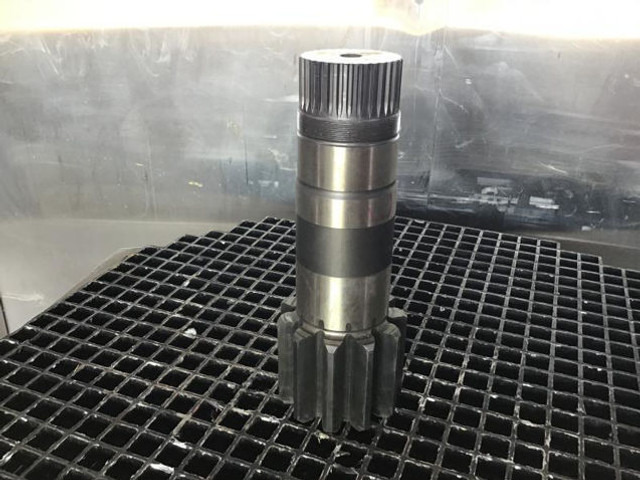 Liebherr Output Shaft - المحور و قطع الغيار: صور 4 Liebherr Output Shaft - المحور و قطع الغيار: صور 4