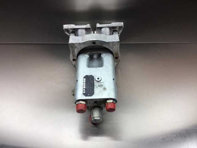 Liebherr Pilot Control Unit - دواسة: صور 2 Liebherr Pilot Control Unit - دواسة: صور 2