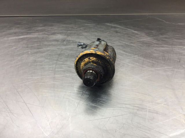 Liebherr Pressure Transmitter - مِکشاف: صور 3 Liebherr Pressure Transmitter - مِکشاف: صور 3