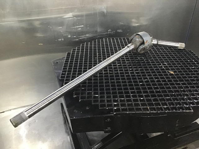 Liebherr Propellor Shaft - نصف رمح: صور 3 Liebherr Propellor Shaft - نصف رمح: صور 3