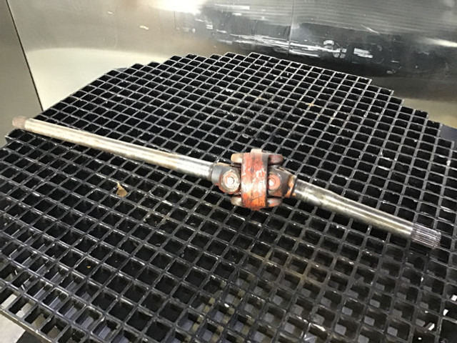 Liebherr Propellor Shaft - نصف رمح: صور 4 Liebherr Propellor Shaft - نصف رمح: صور 4