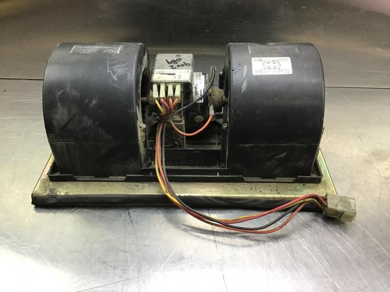 Liebherr R946 LC / R946 NLC / R956 / R976 / R926 LC / R920 / R920 LC - مروحة مكيف: صور 3 Liebherr R946 LC / R946 NLC / R956 / R976 / R926 LC / R920 / R920 LC - مروحة مكيف: صور 3