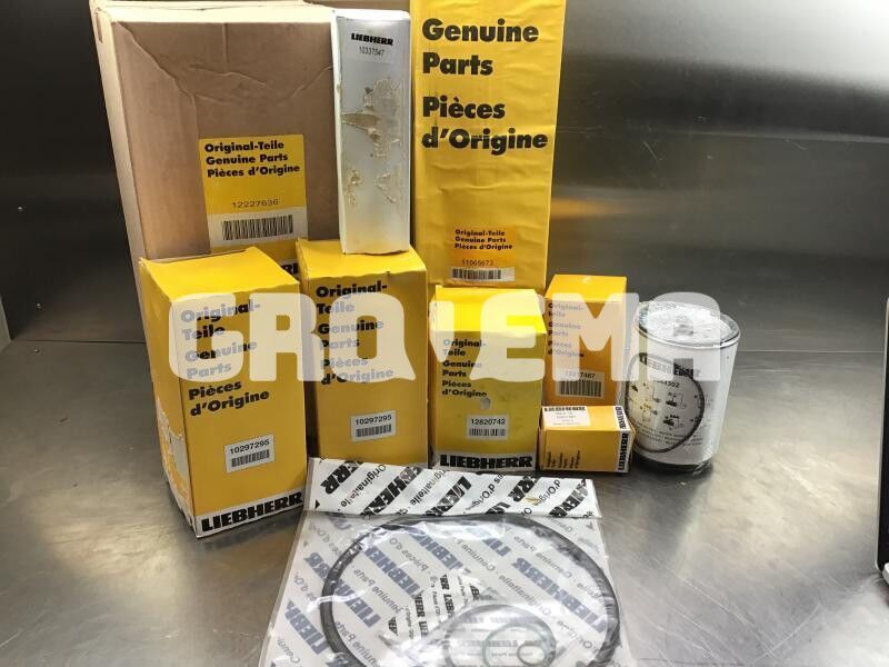 Liebherr Service Kit 500 hours R906/R916/R926 - قطع الغيار: صور 1 Liebherr Service Kit 500 hours R906/R916/R926 - قطع الغيار: صور 1