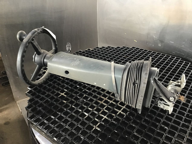 Liebherr Steering Column - عمود التوجيه: صور 1 Liebherr Steering Column - عمود التوجيه: صور 1