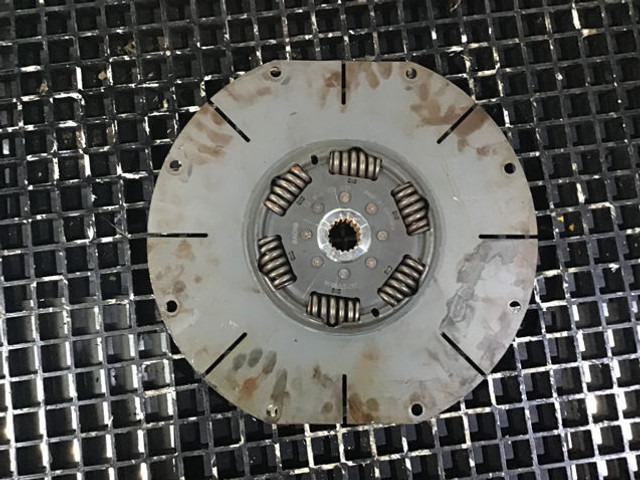 Liebherr Vibration Damper - القابض و قطع الغيار: صور 1 Liebherr Vibration Damper - القابض و قطع الغيار: صور 1