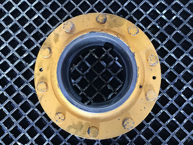 Liebherr Wheel Hub - محاور: صور 1 Liebherr Wheel Hub - محاور: صور 1
