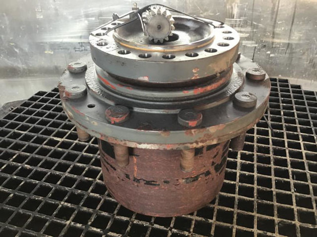 ZF Final Drive - تعليق: صور 2 ZF Final Drive - تعليق: صور 2