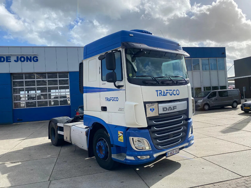 DAF XF 106.440 SC / ADR / Stand Airco / PTO - شاحنة جرار: صور 3 DAF XF 106.440 SC / ADR / Stand Airco / PTO - شاحنة جرار: صور 3