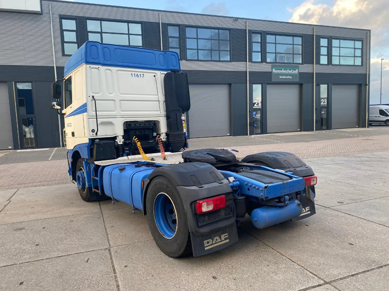 DAF XF 106.440 SC / ADR / Stand Airco / PTO - شاحنة جرار: صور 4 DAF XF 106.440 SC / ADR / Stand Airco / PTO - شاحنة جرار: صور 4