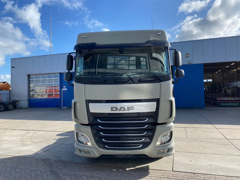 DAF XF 106.440 SC / Hydraulic - شاحنة جرار: صور 2 DAF XF 106.440 SC / Hydraulic - شاحنة جرار: صور 2