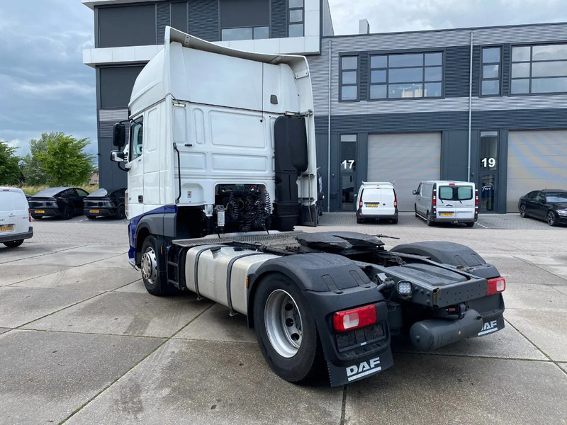 DAF XF 106.480 SSC / Euro 6D / 2x Tank / Stand Airco - شاحنة جرار: صور 4 DAF XF 106.480 SSC / Euro 6D / 2x Tank / Stand Airco - شاحنة جرار: صور 4