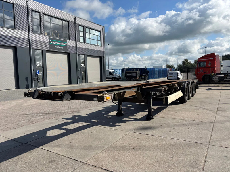 Kögel SW24 Container chassis / 40FT / BPW + Drum - شاحنات الحاويات / جسم علوي قابل للتغيير نصف مقطورة: صور 4 Kögel SW24 Container chassis / 40FT / BPW + Drum - شاحنات الحاويات / جسم علوي قابل للتغيير نصف مقطورة: صور 4