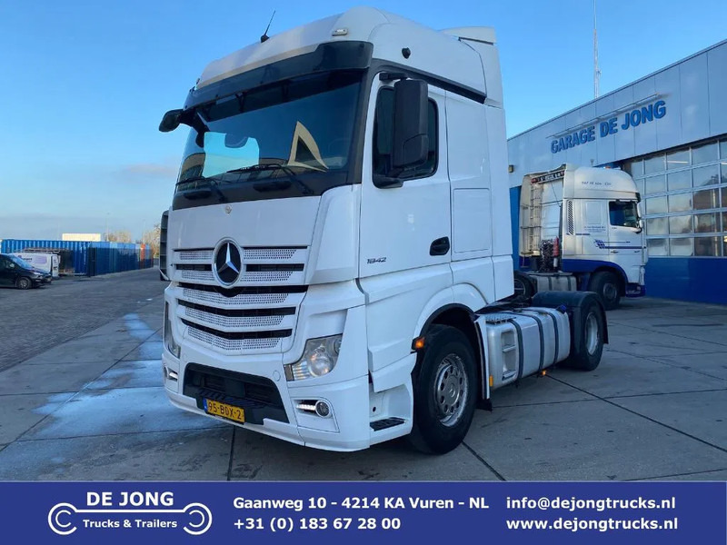 Mercedes-Benz Actros 1842 Big space / Automatic - شاحنة جرار: صور 1 Mercedes-Benz Actros 1842 Big space / Automatic - شاحنة جرار: صور 1