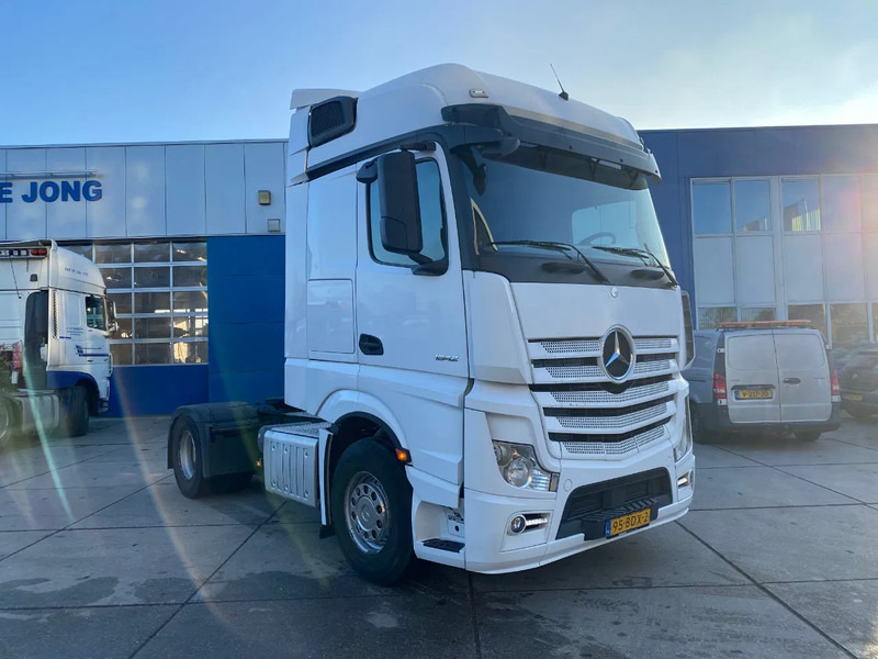 Mercedes-Benz Actros 1842 Big space / Automatic - شاحنة جرار: صور 3 Mercedes-Benz Actros 1842 Big space / Automatic - شاحنة جرار: صور 3