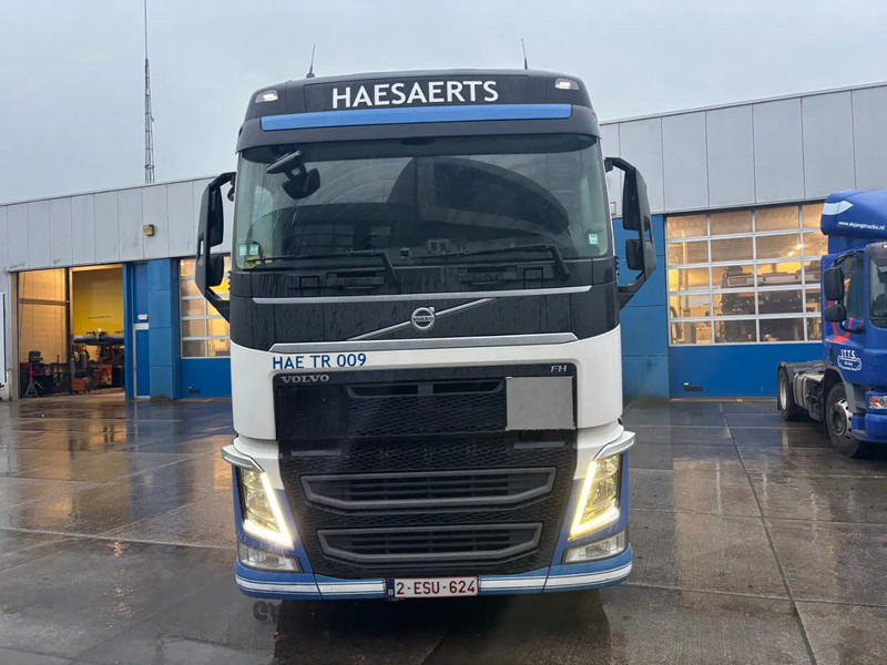 Volvo FH 13.420 Globetrotter / ADR + PTO / Stand Airco - شاحنة جرار: صور 2 Volvo FH 13.420 Globetrotter / ADR + PTO / Stand Airco - شاحنة جرار: صور 2
