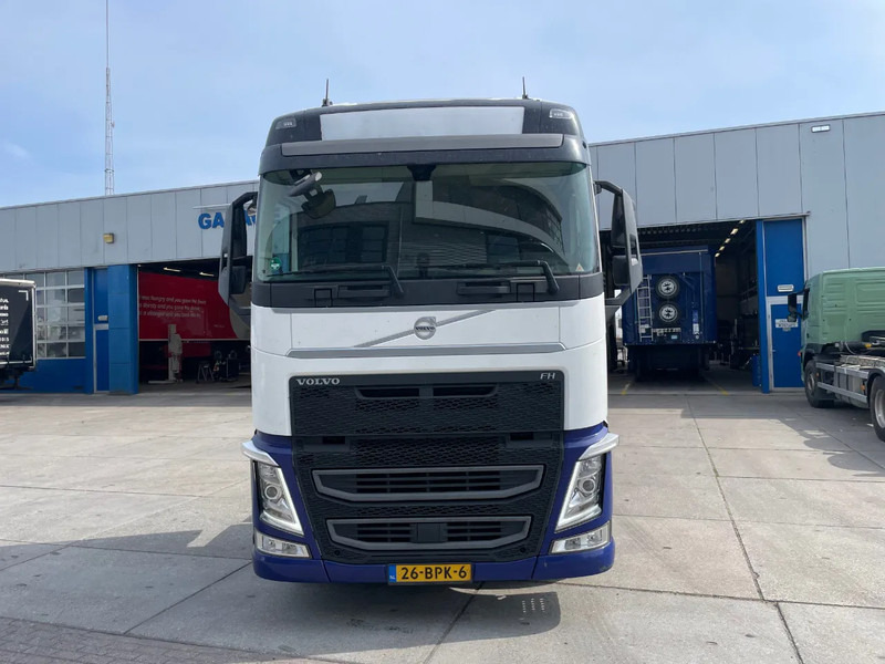 Volvo FH 13.460 Globetrotter / I-save - شاحنة جرار: صور 2 Volvo FH 13.460 Globetrotter / I-save - شاحنة جرار: صور 2