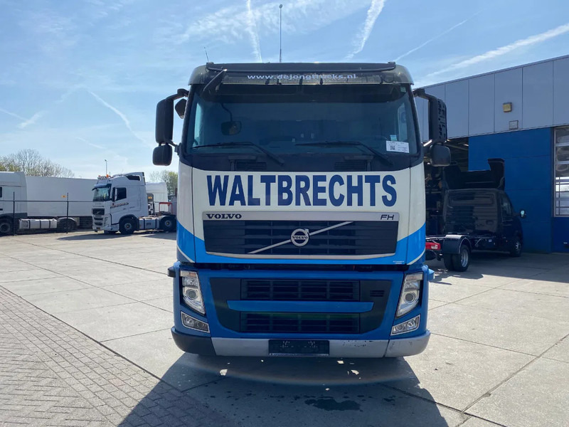 Volvo FH 460 / Euro 5 / 2x Tank / Automatic - شاحنة جرار: صور 2 Volvo FH 460 / Euro 5 / 2x Tank / Automatic - شاحنة جرار: صور 2