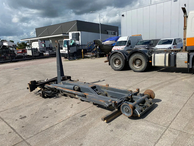 شاحنة جرار Volvo FM 440 6x4 / Hooklift and Tractor / Hub Reduction: صور 14