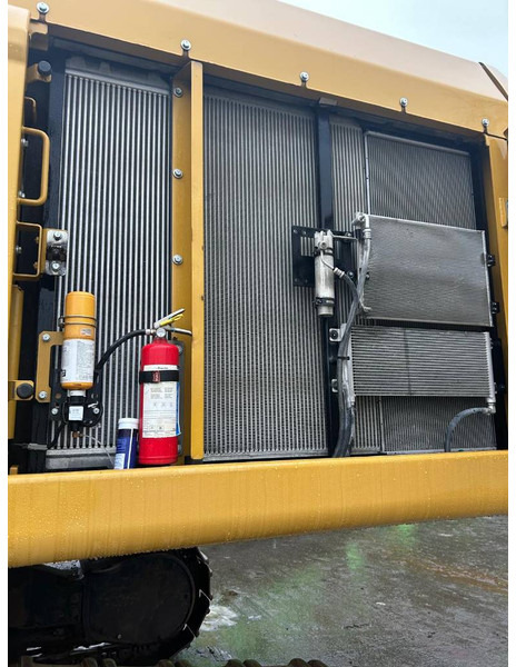 حفارات زحافة Cat 352: صور 19 حفارات زحافة Cat 352: صور 19