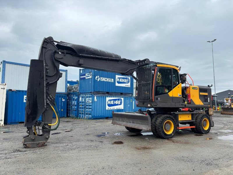 Volvo EW 220 E TUNNEL - حفارات زحافة: صور 1 Volvo EW 220 E TUNNEL - حفارات زحافة: صور 1