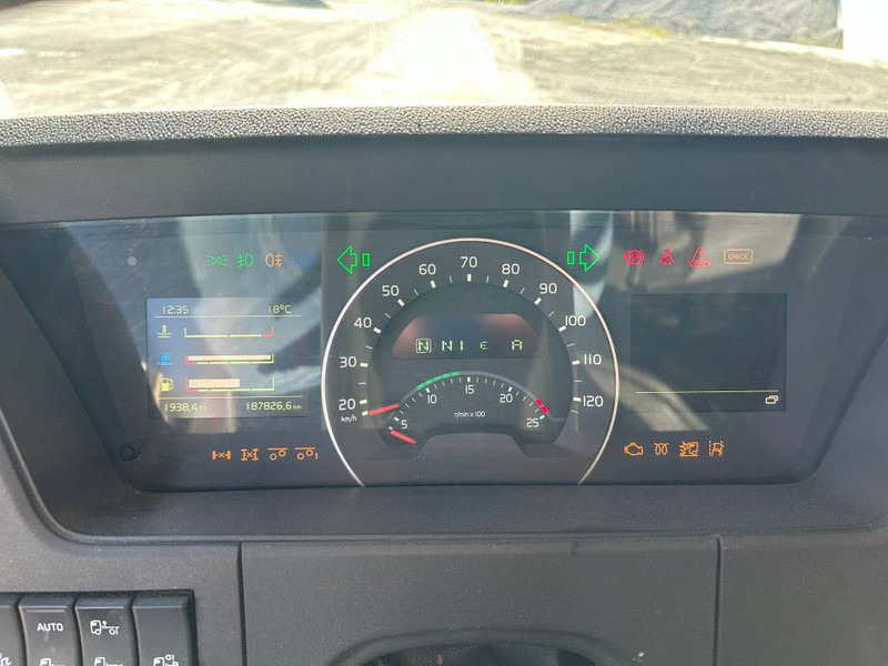 Volvo FH 540 - شاحنة خلاطة خرسانة: صور 5 Volvo FH 540 - شاحنة خلاطة خرسانة: صور 5