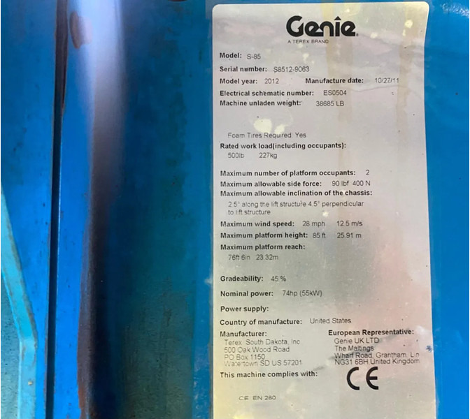 رافعات سلة تلسكوبية Genie S-85: صور 11