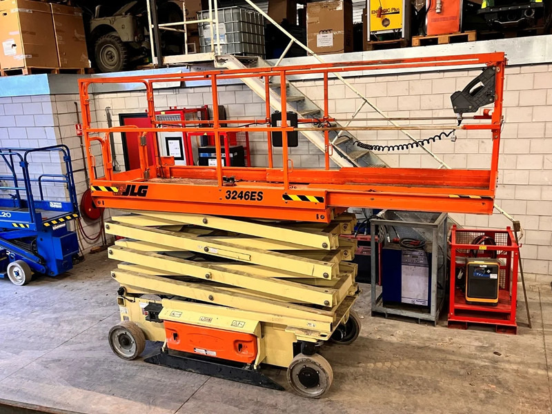 JLG 3246ES - رافعات مقصية: صور 4 JLG 3246ES - رافعات مقصية: صور 4