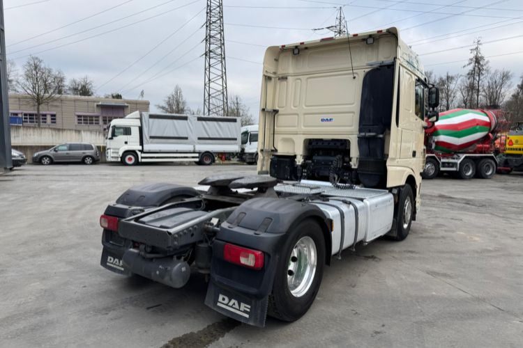 DAF XF460 4x2 - شاحنة جرار: صور 5 DAF XF460 4x2 - شاحنة جرار: صور 5