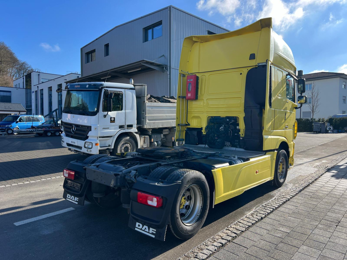 DAF XF510 4x2 - شاحنة جرار: صور 5 DAF XF510 4x2 - شاحنة جرار: صور 5