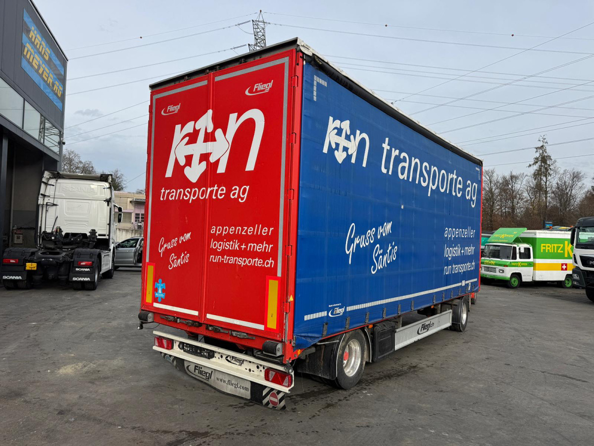 FLIEGL ZPS 200 3M Innenhöhe - مقطورة ستارة: صور 4 FLIEGL ZPS 200 3M Innenhöhe - مقطورة ستارة: صور 4