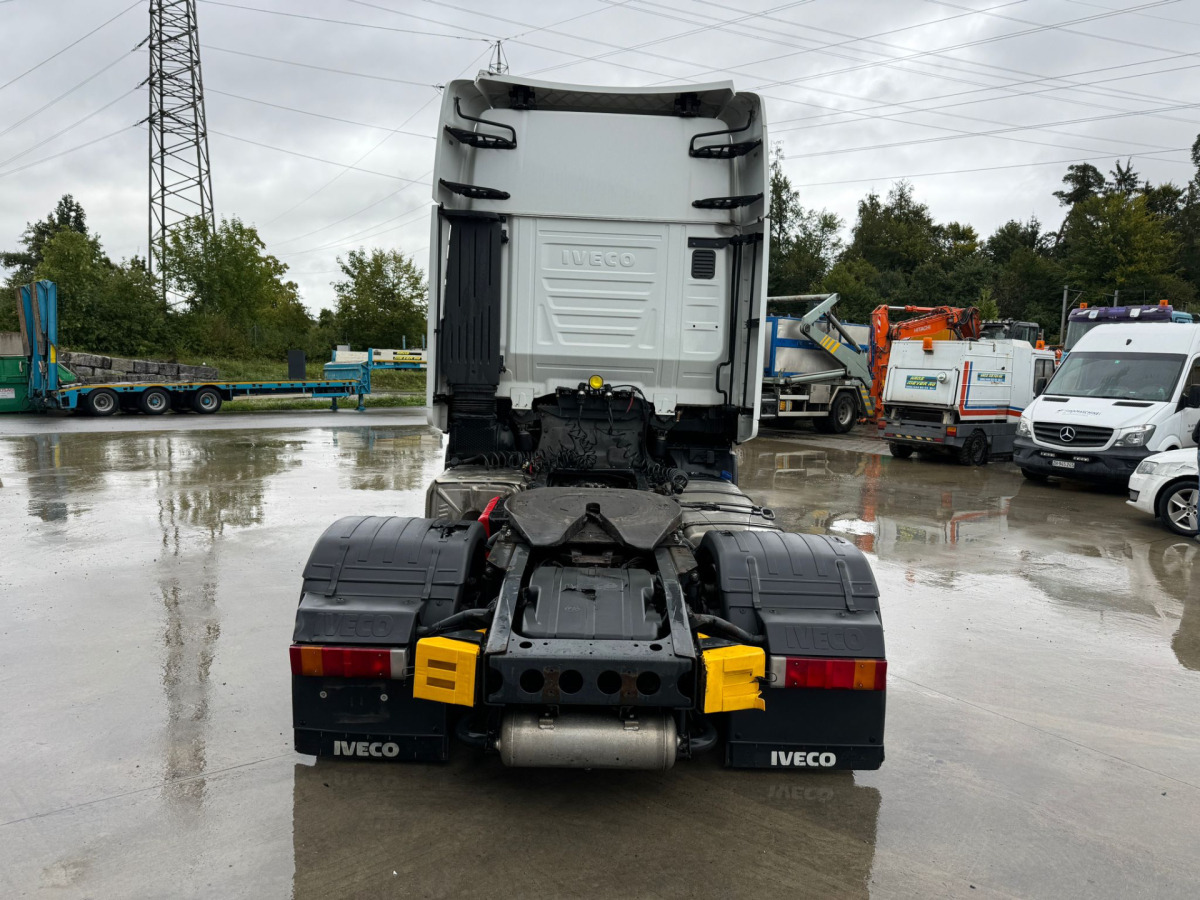 IVECO Stralis 420 Mega - شاحنة جرار: صور 4 IVECO Stralis 420 Mega - شاحنة جرار: صور 4