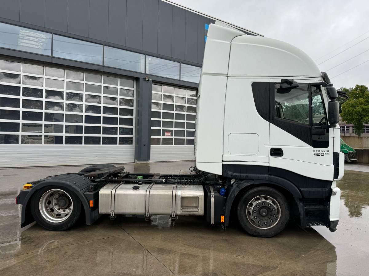 IVECO Stralis 420 Mega - شاحنة جرار: صور 2 IVECO Stralis 420 Mega - شاحنة جرار: صور 2