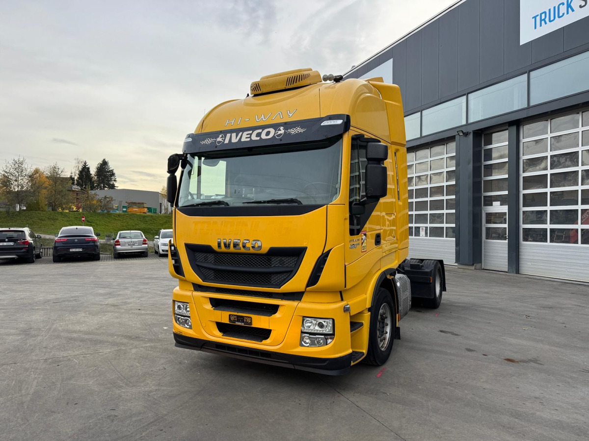 IVECO Stralis 480 4x2 - شاحنة جرار: صور 1 IVECO Stralis 480 4x2 - شاحنة جرار: صور 1