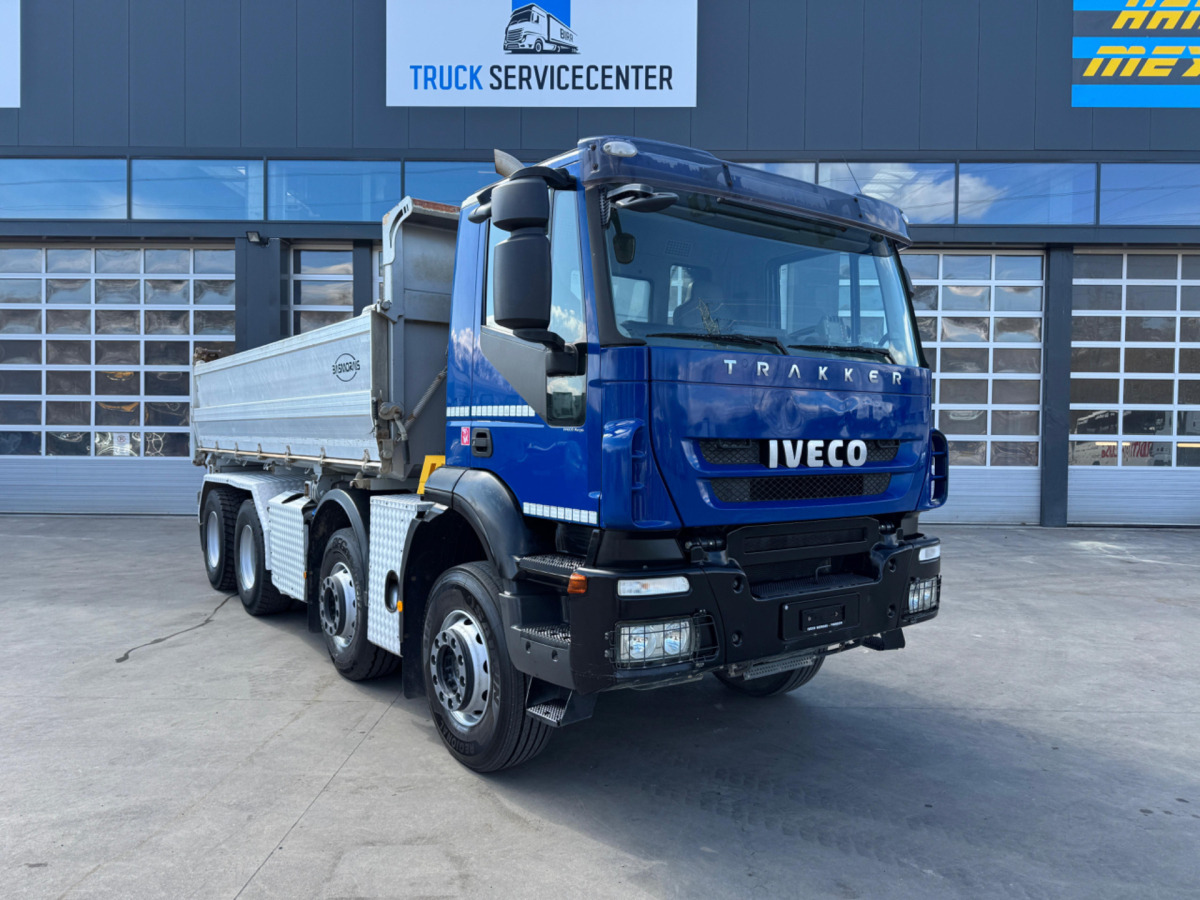 IVECO Trakker 450 8x4 3-Seitenkipper Moser - قلابات: صور 5 IVECO Trakker 450 8x4 3-Seitenkipper Moser - قلابات: صور 5