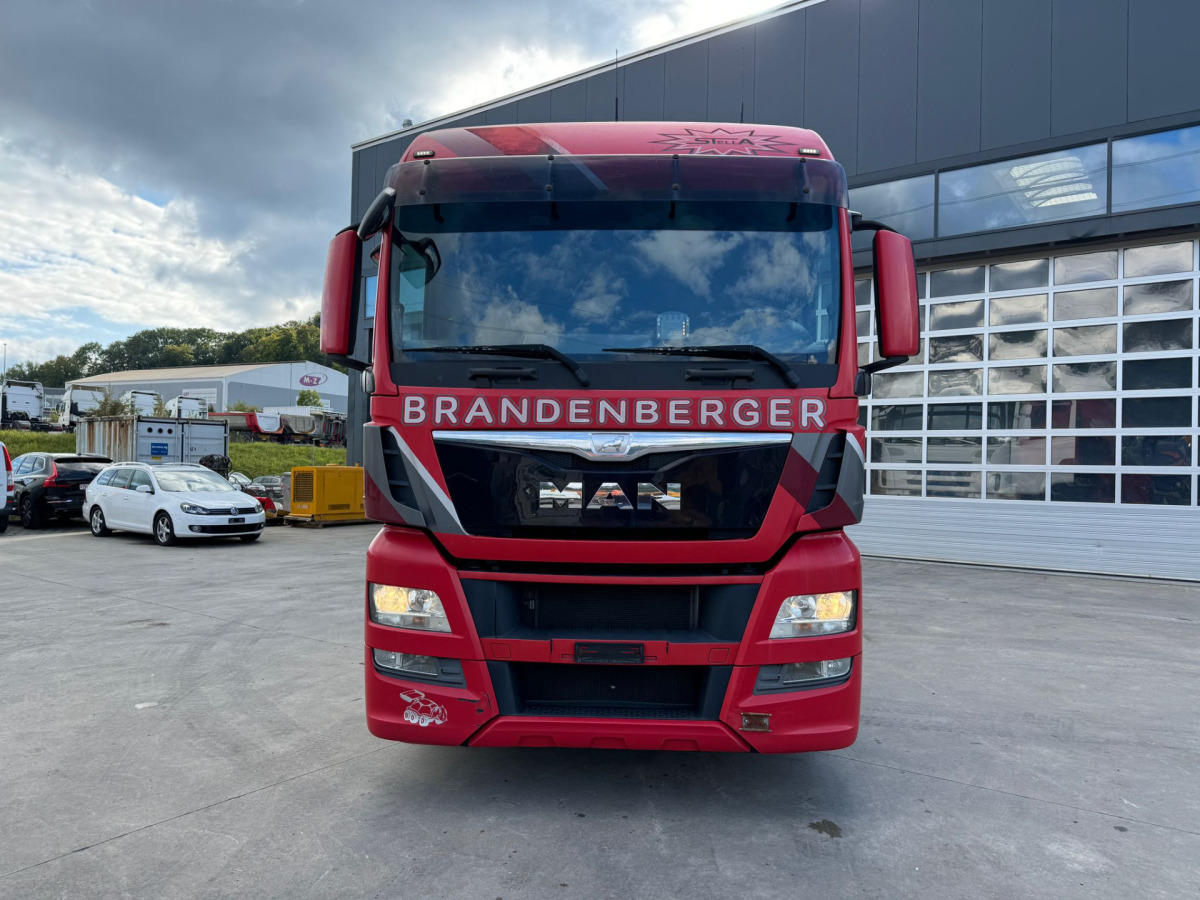 MAN TGX 18.440 4x2 XL C0703 - شاحنة جرار: صور 2 MAN TGX 18.440 4x2 XL C0703 - شاحنة جرار: صور 2