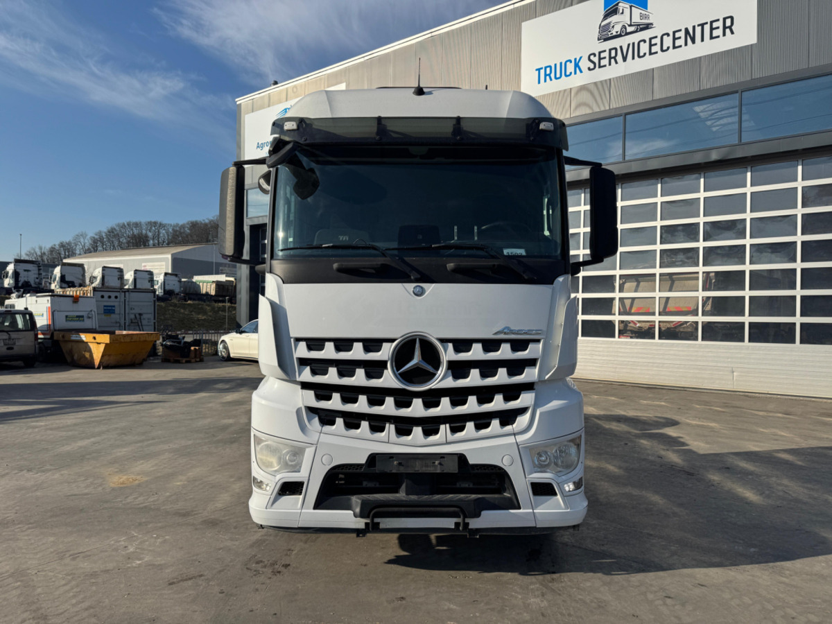 MERCEDES Arocs 1851 4x4H Kipphydraulik - شاحنة جرار: صور 2 MERCEDES Arocs 1851 4x4H Kipphydraulik - شاحنة جرار: صور 2