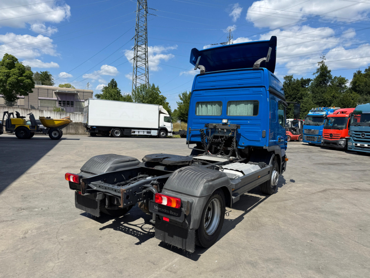 MERCEDES Atego 1330 4x2 - شاحنة جرار: صور 5 MERCEDES Atego 1330 4x2 - شاحنة جرار: صور 5